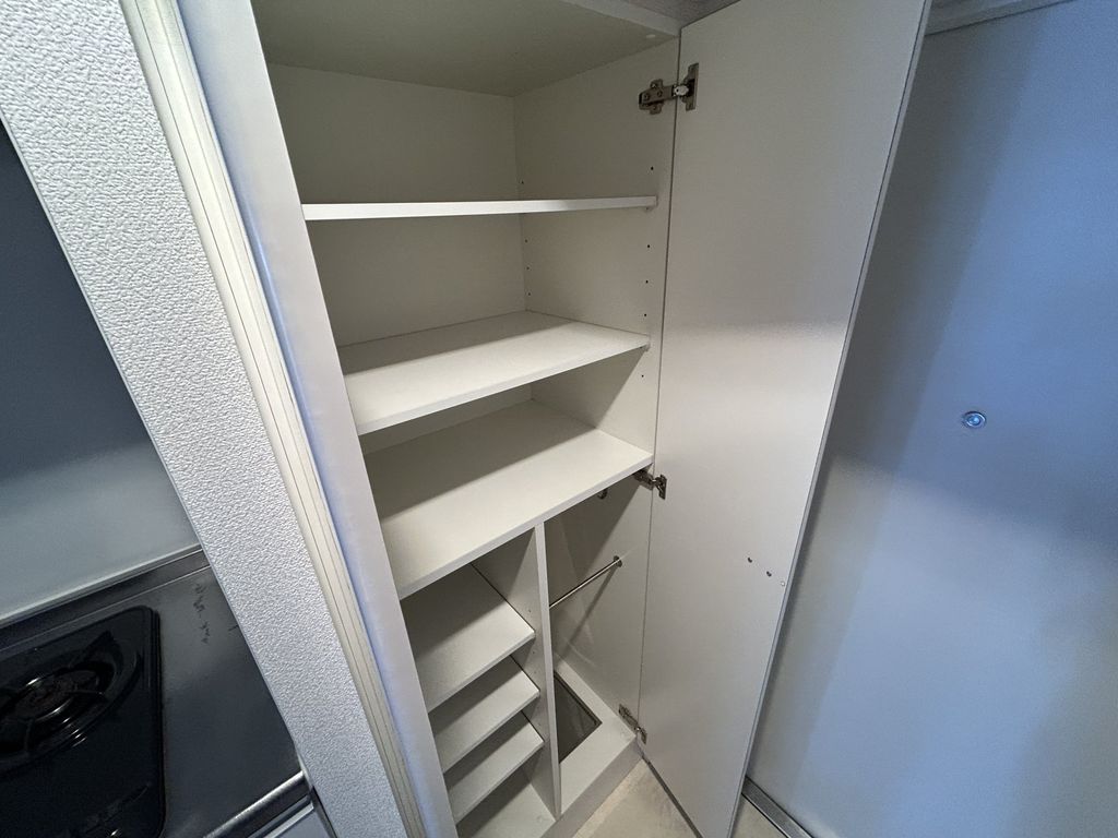 玄関　玄関収納※現況優先となります