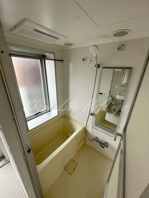 バス・シャワールーム　清潔感のあるバス♪