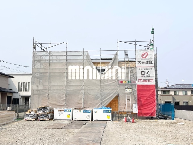 建物外観　建築工事中