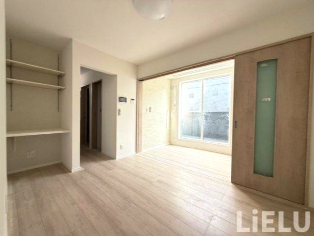 居室・リビング　同シリーズ物件のモデルルームになります※現況優先