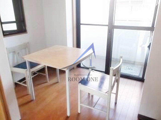 居室・リビング　洋室のお部屋です。