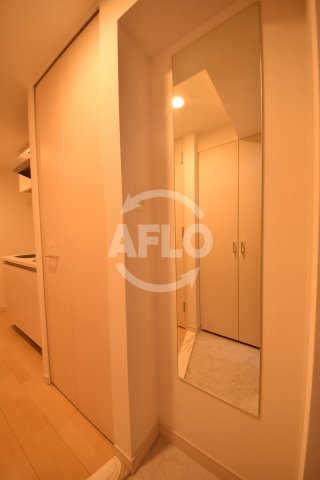 玄関　アドバンス大阪グロウスII　玄関スペース