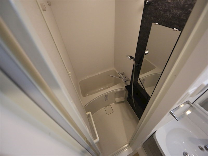 バス・シャワールーム　バスルーム　浴室暖房乾燥機付き