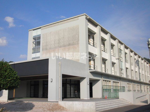 中学校　山口市立大殿中学校（中学校）まで446m