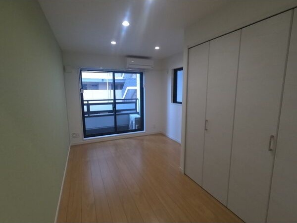 居室・リビング　名古屋で一番初期費用の安い賃貸専門の不動産会社です(^^)