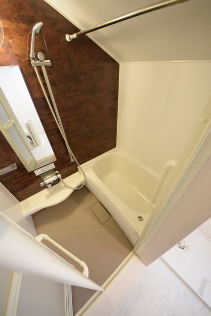 バス・シャワールーム　☆お問い合わせはお早めに☆