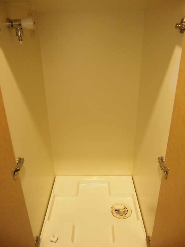 その他設備　洗濯機置場