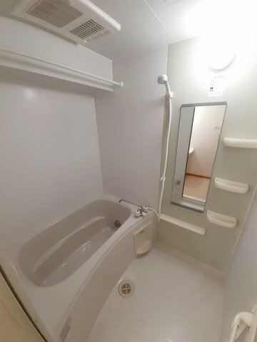 バス・シャワールーム　日々の疲れを癒すお風呂付です