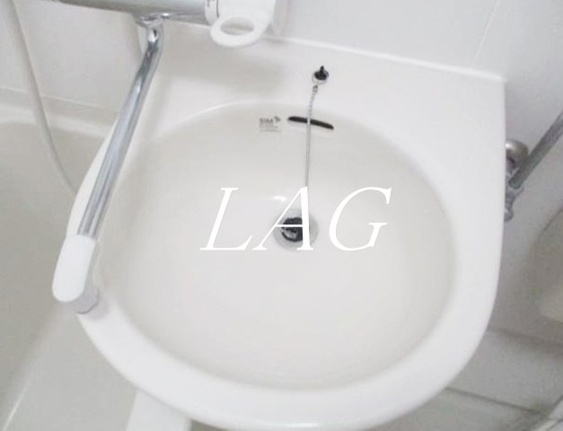 洗面設備　洗面台です。