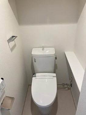 トイレ　※別部屋の参考写真です。