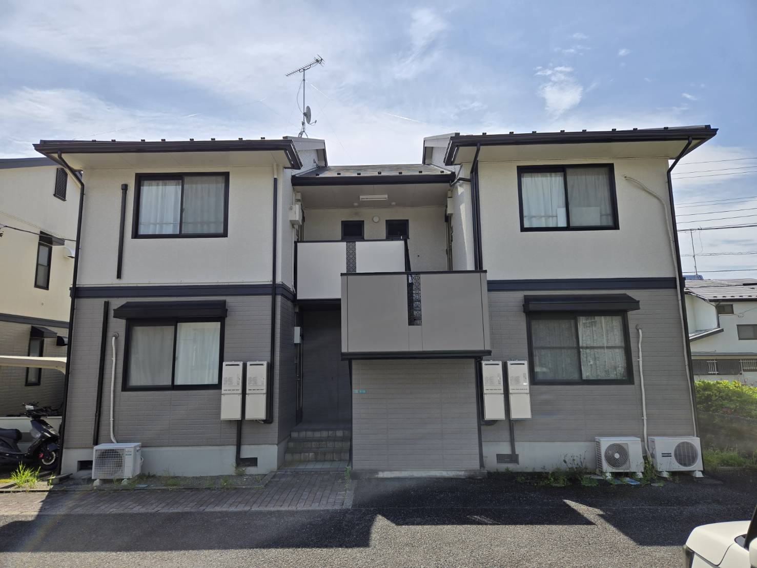 建物外観　敷0礼0で初期費用お得！周辺環境充実！無料物置付の物件です！