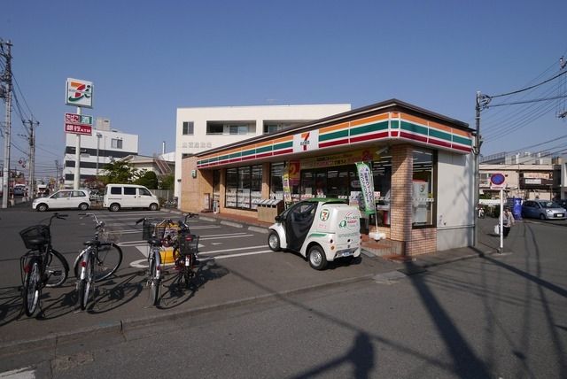 その他　コンビニ（その他）まで504m
