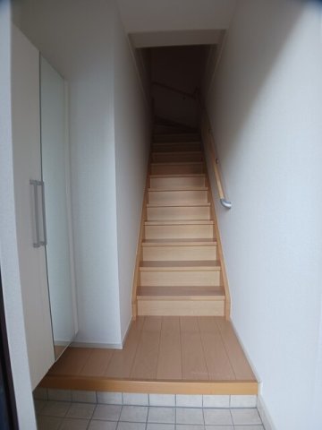 玄関　シンプルで使いやすい玄関です