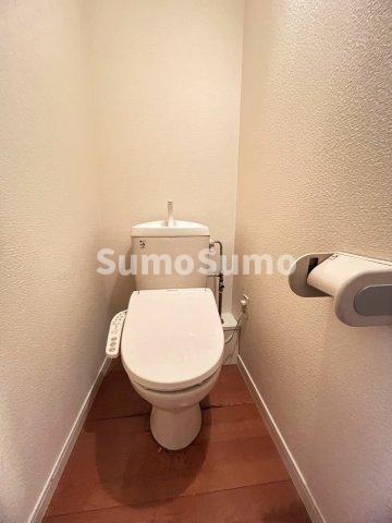 トイレ　コンパクトで使いやすいトイレです