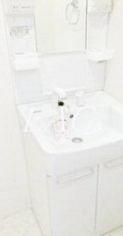 洗面設備　洗面台です。
