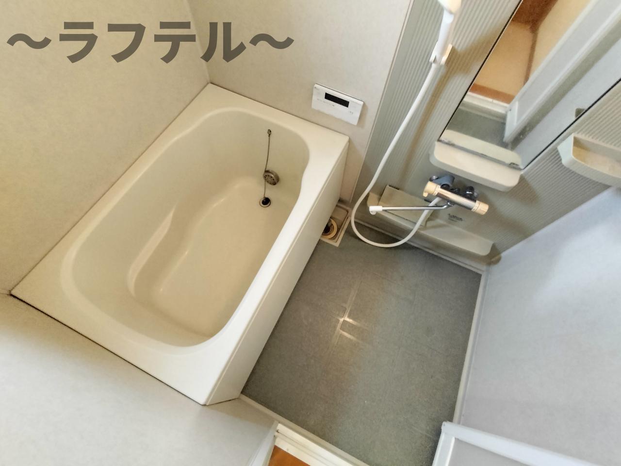 バス・シャワールーム　別部屋イメージ写真