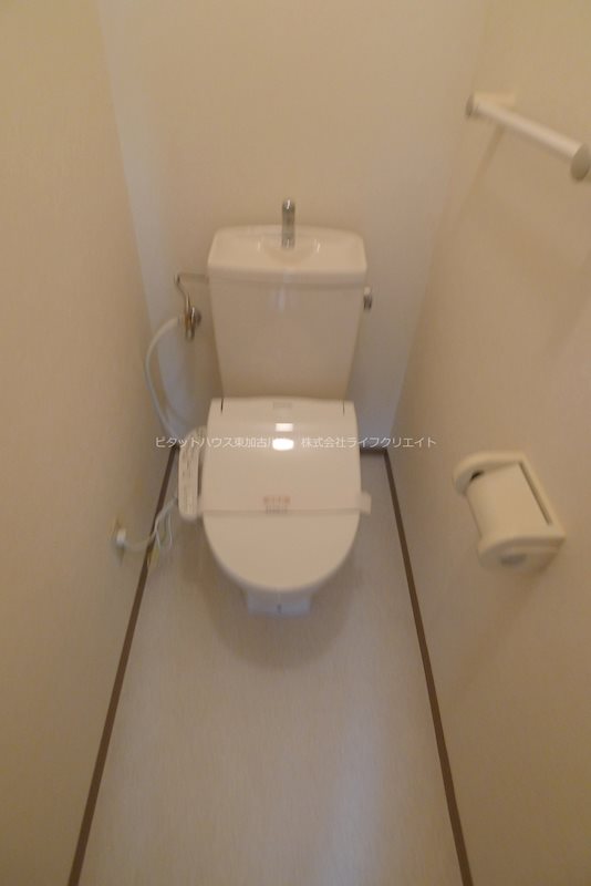 トイレ　写真は203