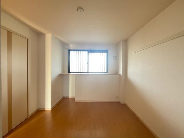 その他部屋・スペース　洋室　6帖