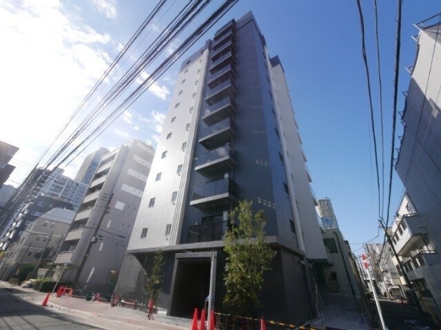 建物外観　外観タイル張りです