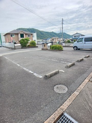 駐車場　駐車場があります