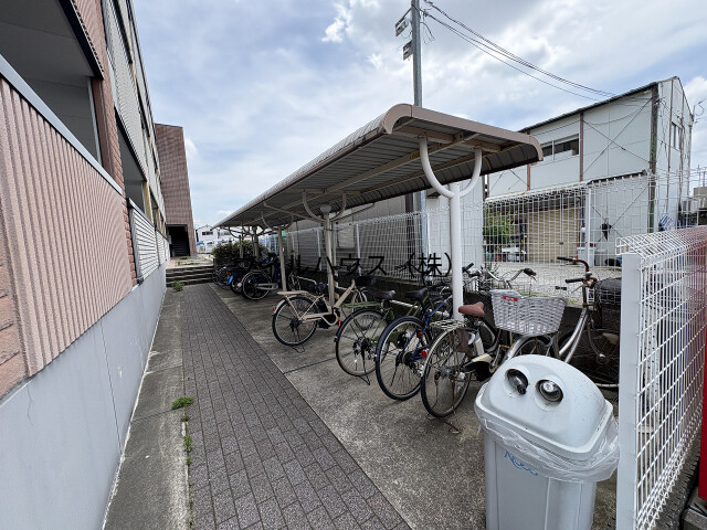 その他共有部分　駐輪場！