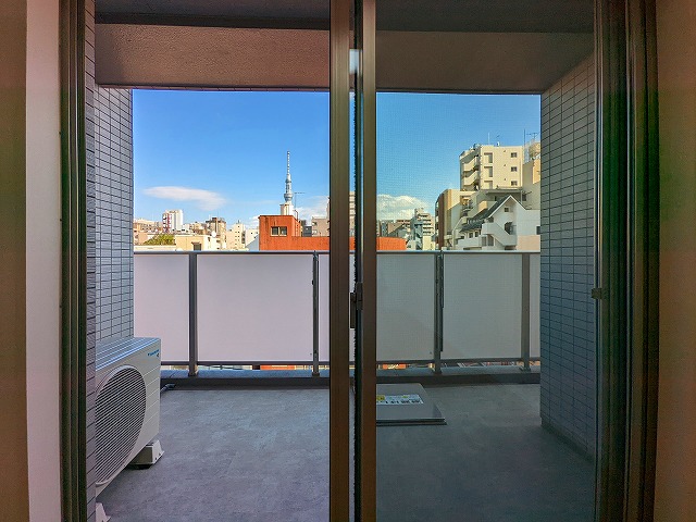 バルコニー　※別部屋の参考写真です。
