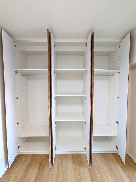 収納　※別部屋の参考写真です。