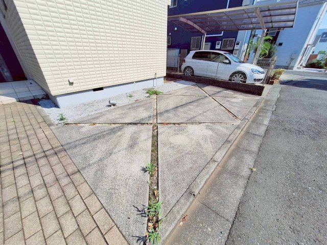 駐車場　★駐車場付き