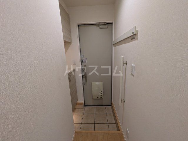 プラージュ湘南の玄関写真