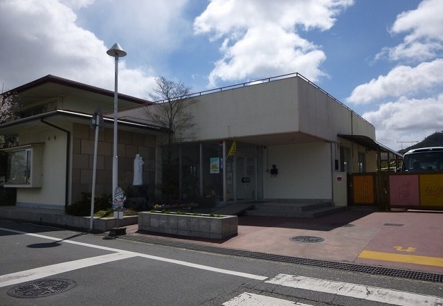 幼稚園・保育園　高屋幼稚園（幼稚園・保育園）まで110m