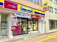 コンビニ　ミニストップ大手門3丁目店（コンビニ）まで140m