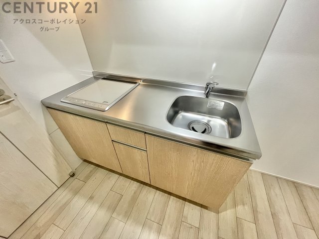 キッチン　火を使わず安心の2口IHコンロ付きのシステムキッチンです♪