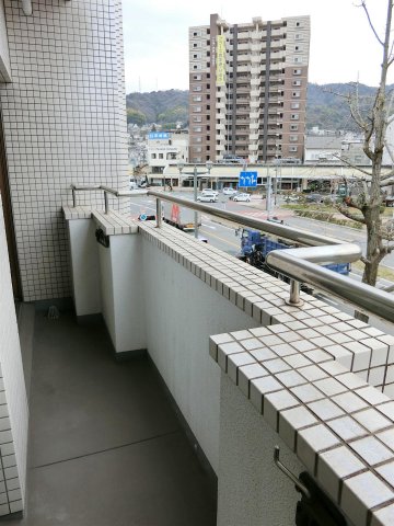 バルコニー　南向きで日当たり良好のバルコニー♪