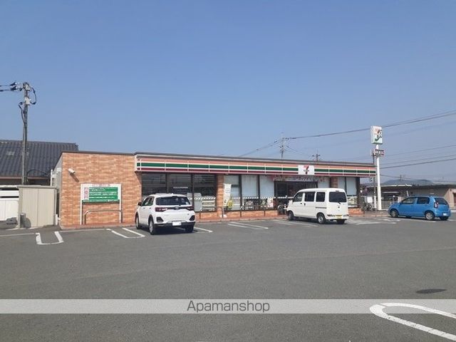 コンビニ　セブンイレブン（コンビニ）まで1000m