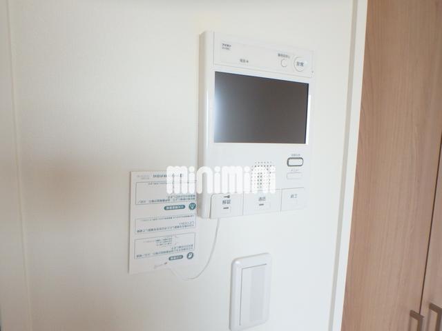セキュリティ　室内写真は同タイプの別の部屋です。