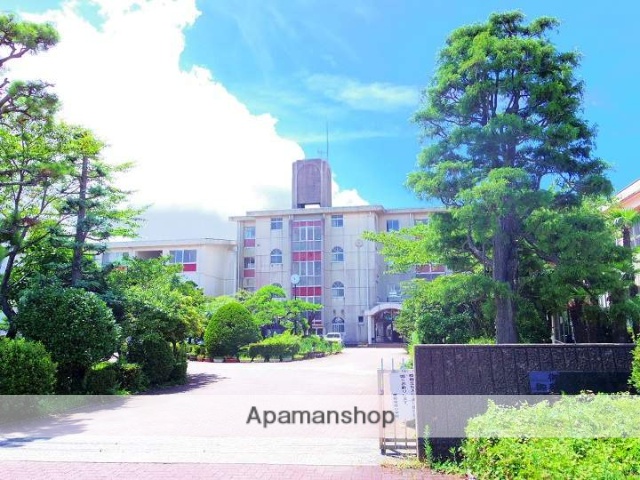 小学校　御殿場南（小学校）まで373m