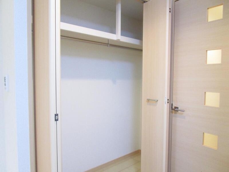 収納　奥行きもしっかりあるクローゼット