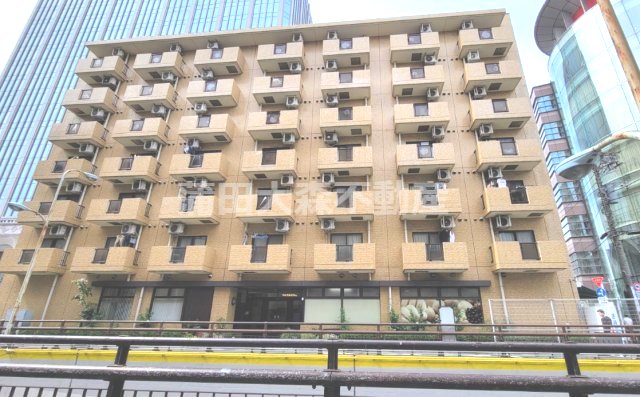 建物外観　1987年10月築　SRC鉄骨鉄筋コンクリート造地上7階建て