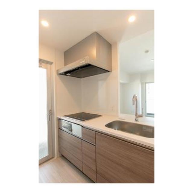 キッチン　※写真は同タイプ住戸です。