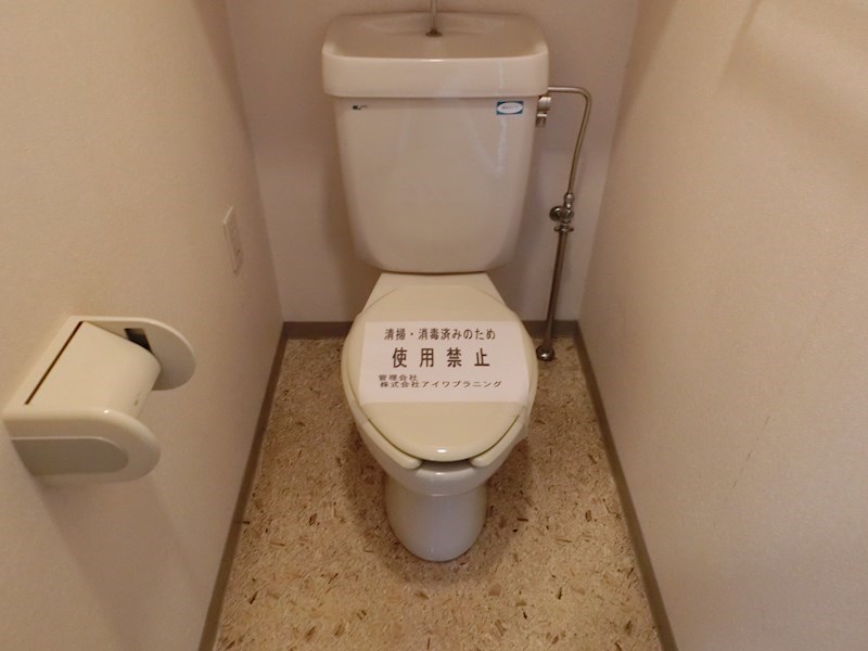 トイレ　別部屋参考