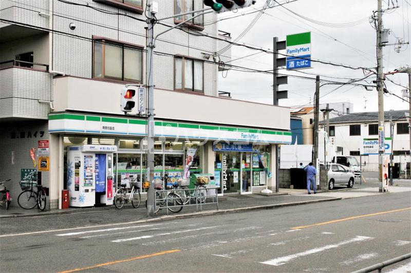 コンビニ　ファミリーマート南恩加島店（コンビニ）まで77m