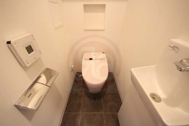 トイレ　コンパクトで使いやすいトイレです