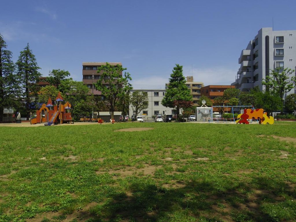 公園　馬頭公園（公園）まで270m
