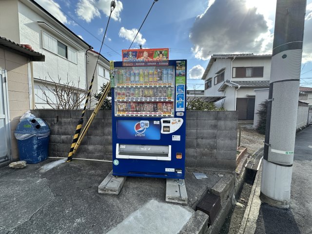 その他　自動販売機（その他）まで10m