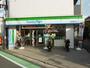 コンビニ　ファミリーマート千歳船橋駅北店（コンビニ）まで489m