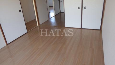 居室・リビング　同物件別部屋です。