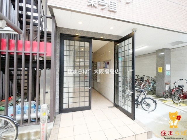 エントランス　共用部の印象も大切に