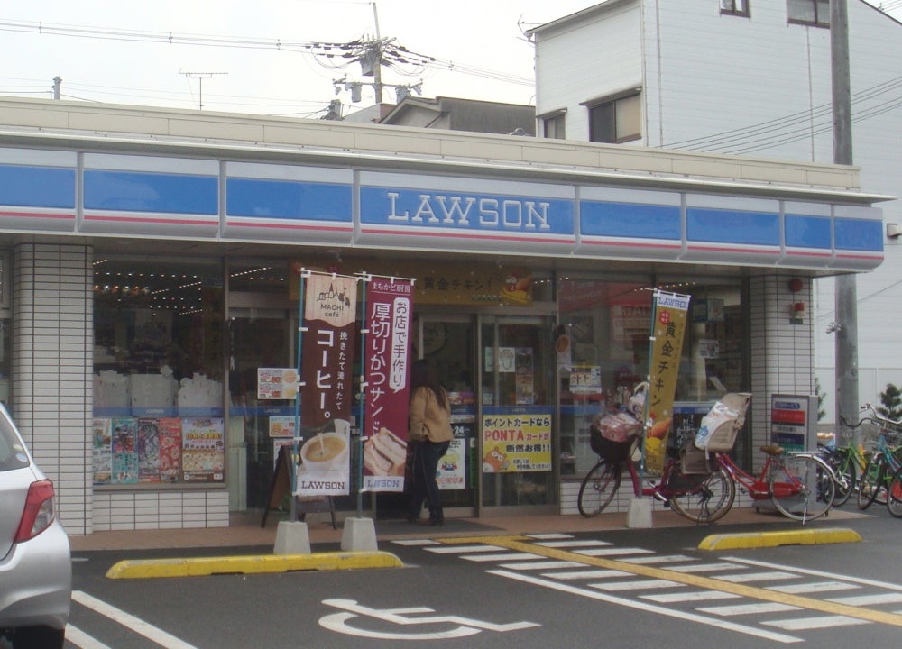 コンビニ　ローソン 巽北三丁目店（コンビニ）まで565m
