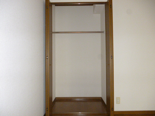 収納　クローゼット付
