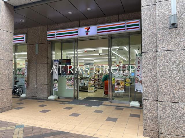コンビニ　セブン-イレブン 港区三田１丁目店（コンビニ）まで187m